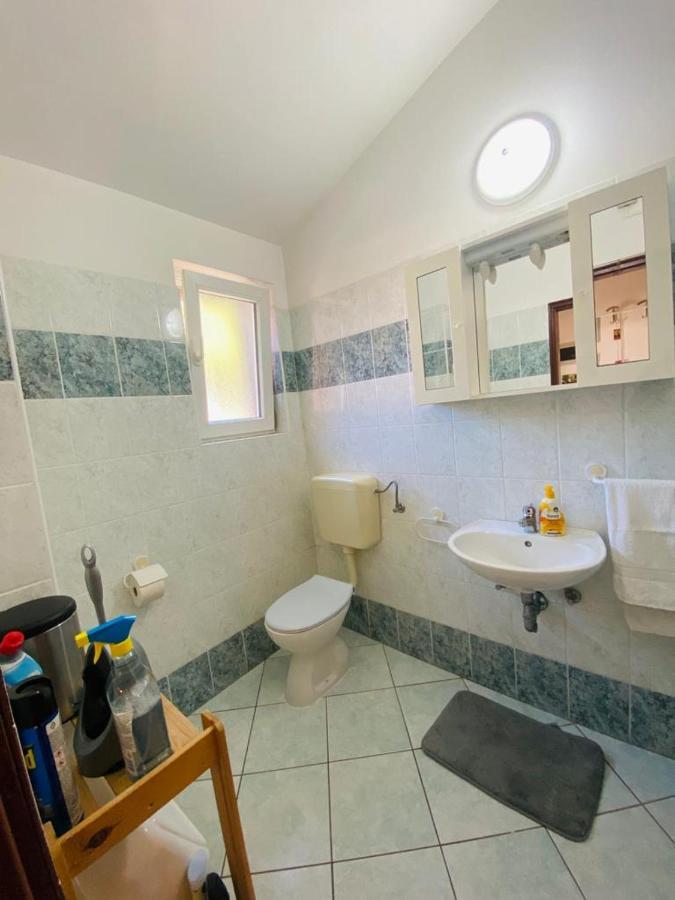 Trapan Apartment Pula Buitenkant foto